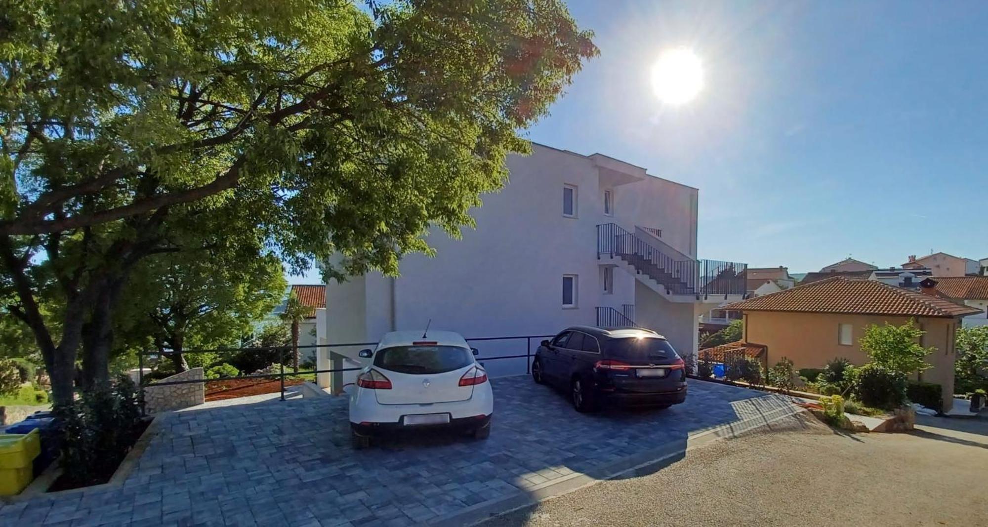 Apartments Daria Krk Town Exterior photo
